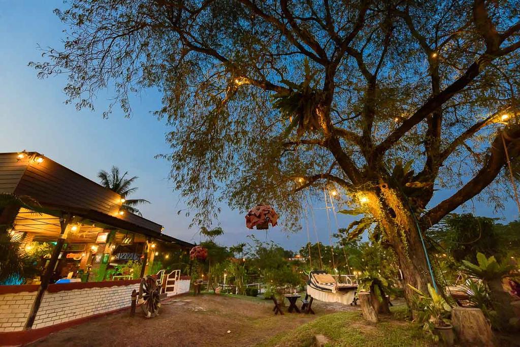 Cowboy Farm Resort Pattaya Ban Huai Yai Exterior foto