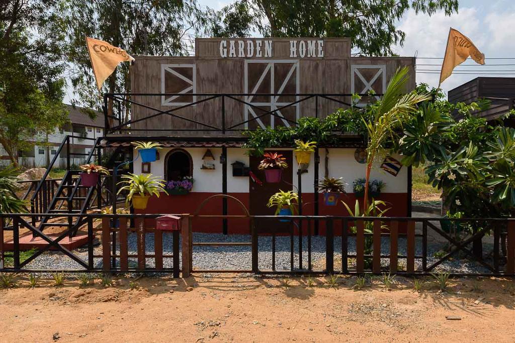 Cowboy Farm Resort Pattaya Ban Huai Yai Exterior foto